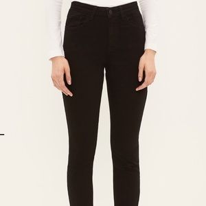 Frank and Oak Debbie Skinny Jean